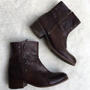 Frye Lynn Military Brown Leather Booties 8 1/2
